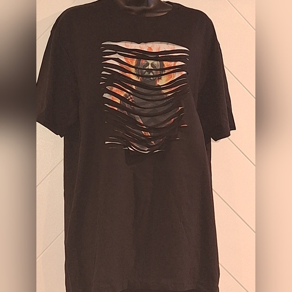 Michael Myers peekaboo graphic tee - Picture 2 of 3